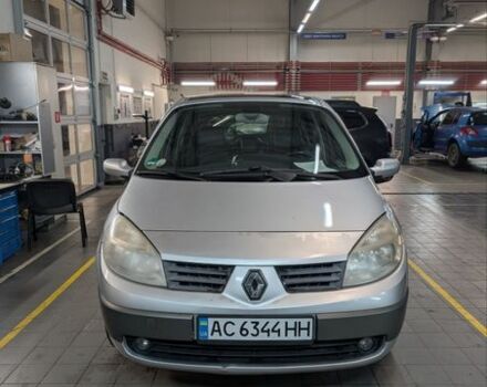 Серый Рено Сценик, объемом двигателя 2 л и пробегом 218 тыс. км за 4600 $, фото 1 на Automoto.ua