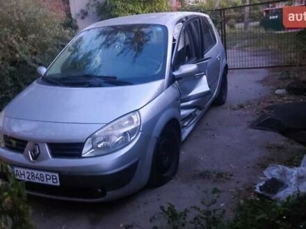 Рено Сценик 2005 в Днепре (Днепропетровске) на Automoto.ua Серый Рено Сценик, объемом двигателя 2 л и пробегом 205 тыс. км за 3617 $, фото 1 на Automoto.ua