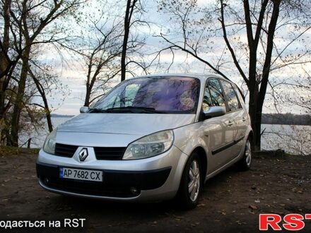 Рено Сценик 2005 в Запорожье на Automoto.ua Серый Рено Сценик, объемом двигателя 1.5 л и пробегом 271 тыс. км за 4000 $, фото 1 на Automoto.ua
