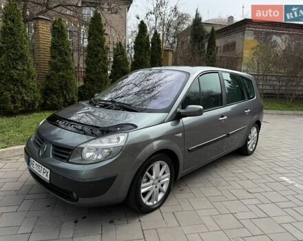 Серый Рено Сценик, объемом двигателя 2 л и пробегом 197 тыс. км за 4700 $, фото 1 на Automoto.ua