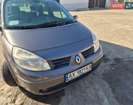 Серый Рено Сценик, объемом двигателя 2 л и пробегом 305 тыс. км за 5200 $, фото 1 на Automoto.ua
