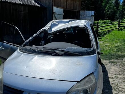 Сірий Рено Сценік, об'ємом двигуна 1.6 л та пробігом 160 тис. км за 1750 $, фото 1 на Automoto.ua