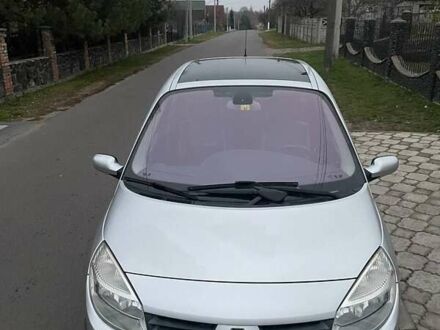 Рено Сценик 2006 в Луцке на Automoto.ua Серый Рено Сценик, объемом двигателя 2 л и пробегом 220 тыс. км за 4800 $, фото 1 на Automoto.ua
