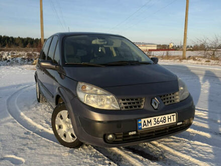 Серый Рено Сценик, объемом двигателя 1.6 л и пробегом 167 тыс. км за 5200 $, фото 1 на Automoto.ua