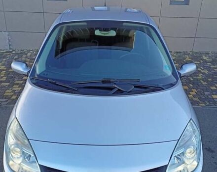 Сірий Рено Сценік, об'ємом двигуна 1.5 л та пробігом 303 тис. км за 5700 $, фото 1 на Automoto.ua