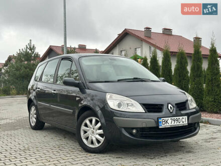 Серый Рено Сценик, объемом двигателя 1.9 л и пробегом 215 тыс. км за 5250 $, фото 1 на Automoto.ua