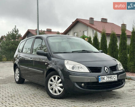 Серый Рено Сценик, объемом двигателя 1.9 л и пробегом 215 тыс. км за 5450 $, фото 1 на Automoto.ua