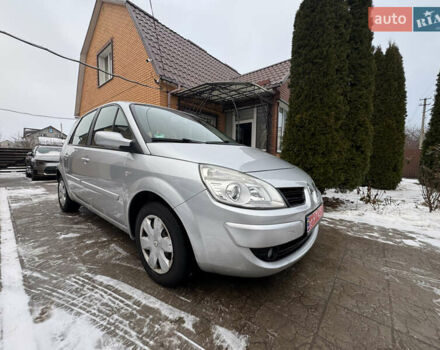 Серый Рено Сценик, объемом двигателя 1.6 л и пробегом 188 тыс. км за 4899 $, фото 1 на Automoto.ua