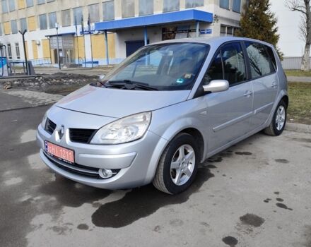 Сірий Рено Сценік, об'ємом двигуна 1.6 л та пробігом 211 тис. км за 5600 $, фото 1 на Automoto.ua