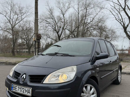 Серый Рено Сценик, объемом двигателя 1.98 л и пробегом 250 тыс. км за 5500 $, фото 1 на Automoto.ua