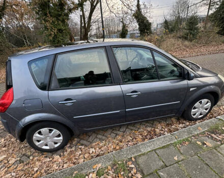 Серый Рено Сценик, объемом двигателя 1.6 л и пробегом 204 тыс. км за 4400 $, фото 1 на Automoto.ua