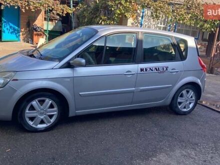Серый Рено Сценик, объемом двигателя 2 л и пробегом 190 тыс. км за 5500 $, фото 1 на Automoto.ua