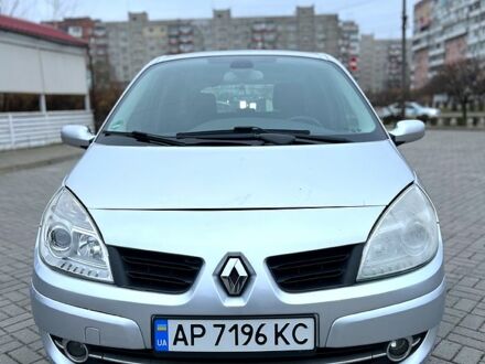 Рено Сценік 2007 у Запоріжжя на Automoto.ua Сірий Рено Сценік, об'ємом двигуна 1.6 л та пробігом 210 тис. км за 4800 $, фото 1 на Automoto.ua