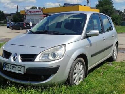 Рено Сценік 2008 у Старокостянтинів на Automoto.ua Сірий Рено Сценік, об'ємом двигуна 1.5 л та пробігом 248 тис. км за 5200 $, фото 1 на Automoto.ua