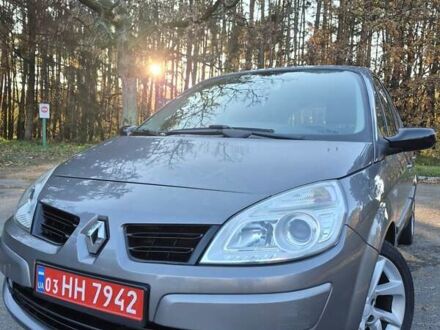 Рено Сценик 2008 в Ровно на Automoto.ua Серый Рено Сценик, объемом двигателя 1.6 л и пробегом 158 тыс. км за 5600 $, фото 1 на Automoto.ua