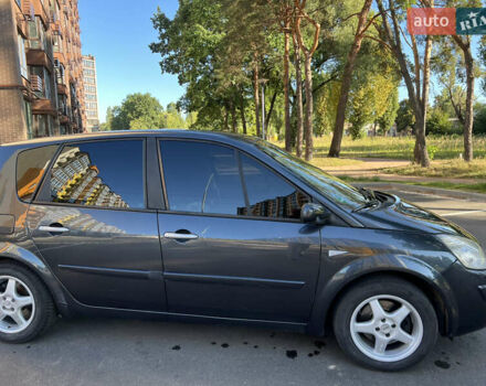 Серый Рено Сценик, объемом двигателя 2 л и пробегом 236 тыс. км за 6300 $, фото 1 на Automoto.ua