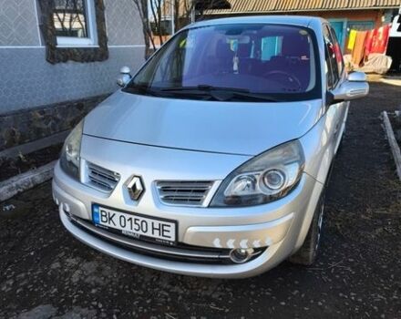 Серый Рено Сценик, объемом двигателя 2 л и пробегом 174 тыс. км за 5700 $, фото 1 на Automoto.ua
