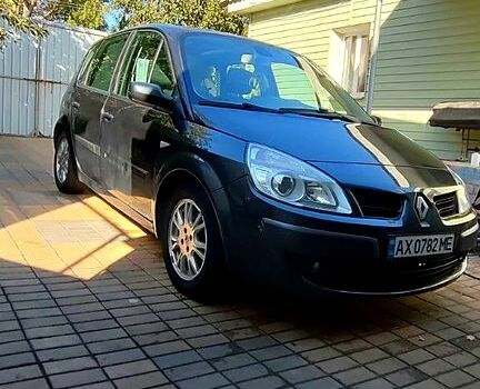 Серый Рено Сценик, объемом двигателя 2 л и пробегом 200 тыс. км за 5500 $, фото 1 на Automoto.ua