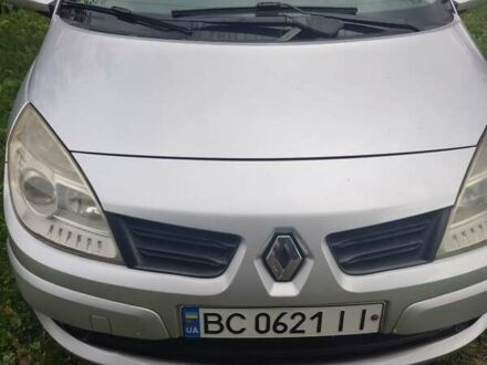 Рено Сценик 2008 в Львове на Automoto.ua Серый Рено Сценик, объемом двигателя 1.9 л и пробегом 230 тыс. км за 5000 $, фото 1 на Automoto.ua