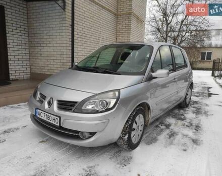 Серый Рено Сценик, объемом двигателя 1.6 л и пробегом 121 тыс. км за 5800 $, фото 1 на Automoto.ua