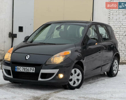 Серый Рено Сценик, объемом двигателя 1.5 л и пробегом 274 тыс. км за 5600 $, фото 1 на Automoto.ua