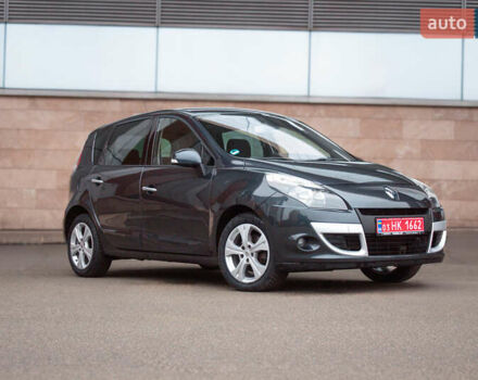 Серый Рено Сценик, объемом двигателя 2 л и пробегом 130 тыс. км за 8200 $, фото 1 на Automoto.ua