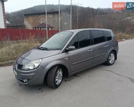 Серый Рено Сценик, объемом двигателя 1.87 л и пробегом 280 тыс. км за 4990 $, фото 1 на Automoto.ua