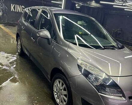 Сірий Рено Сценік, об'ємом двигуна 2 л та пробігом 181 тис. км за 8500 $, фото 1 на Automoto.ua