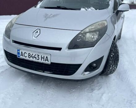 Серый Рено Сценик, объемом двигателя 1.5 л и пробегом 262 тыс. км за 6100 $, фото 1 на Automoto.ua