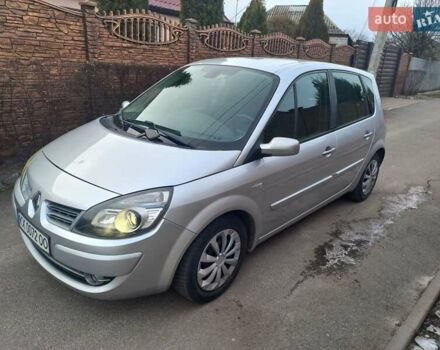 Серый Рено Сценик, объемом двигателя 2 л и пробегом 220 тыс. км за 5800 $, фото 1 на Automoto.ua