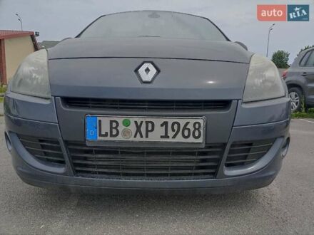 Рено Сценик 2009 в Виннице на Automoto.ua Серый Рено Сценик, объемом двигателя 1.5 л и пробегом 185 тыс. км за 5899 $, фото 1 на Automoto.ua