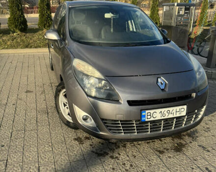 Сірий Рено Сценік, об'ємом двигуна 1.46 л та пробігом 256 тис. км за 5700 $, фото 1 на Automoto.ua