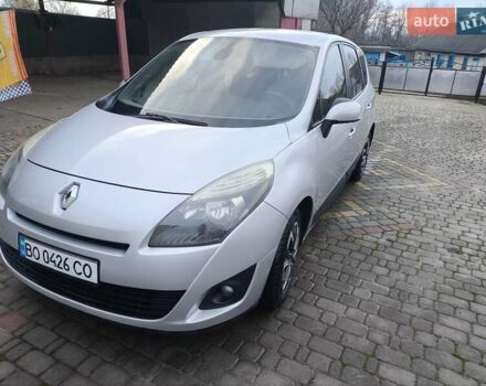Сірий Рено Сценік, об'ємом двигуна 1.46 л та пробігом 207 тис. км за 6200 $, фото 1 на Automoto.ua