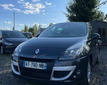 Сірий Рено Сценік, об'ємом двигуна 1.5 л та пробігом 248 тис. км за 6500 $, фото 1 на Automoto.ua