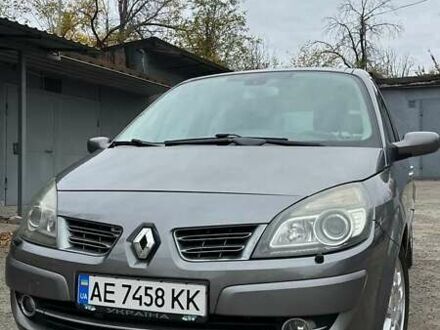 Рено Сценік 2009 у Павлограде на Automoto.ua Сірий Рено Сценік, об'ємом двигуна 1.5 л та пробігом 390 тис. км за 5500 $, фото 1 на Automoto.ua