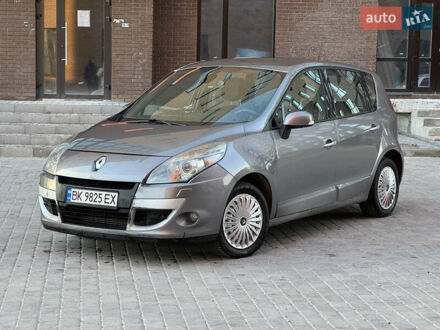 Серый Рено Сценик, объемом двигателя 1.46 л и пробегом 265 тыс. км за 5350 $, фото 1 на Automoto.ua