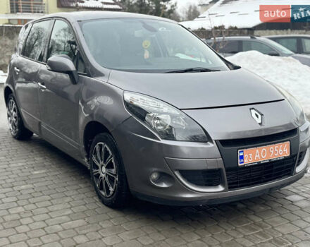 Серый Рено Сценик, объемом двигателя 1.5 л и пробегом 271 тыс. км за 5900 $, фото 1 на Automoto.ua