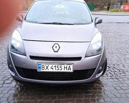 Сірий Рено Сценік, об'ємом двигуна 1.5 л та пробігом 289 тис. км за 6100 $, фото 1 на Automoto.ua