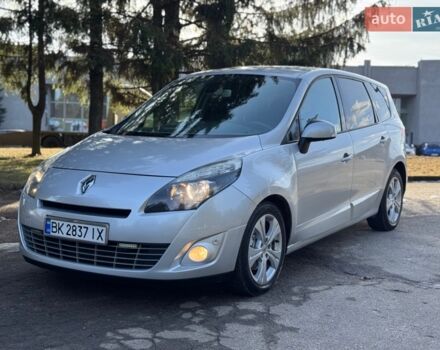 Сірий Рено Сценік, об'ємом двигуна 1.46 л та пробігом 238 тис. км за 6450 $, фото 1 на Automoto.ua