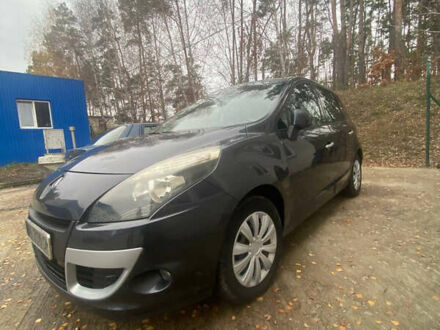 Серый Рено Сценик, объемом двигателя 1.9 л и пробегом 184 тыс. км за 7800 $, фото 1 на Automoto.ua