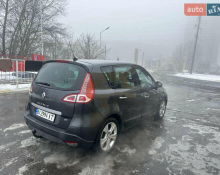 Серый Рено Сценик, объемом двигателя 1.5 л и пробегом 200 тыс. км за 6800 $, фото 1 на Automoto.ua
