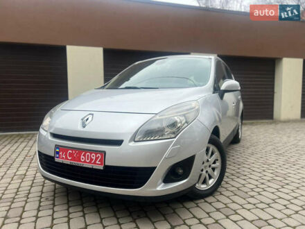 Серый Рено Сценик, объемом двигателя 1.5 л и пробегом 164 тыс. км за 6899 $, фото 1 на Automoto.ua