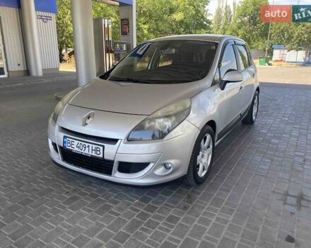 Серый Рено Сценик, объемом двигателя 1.46 л и пробегом 259 тыс. км за 7500 $, фото 1 на Automoto.ua
