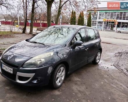 Серый Рено Сценик, объемом двигателя 1.46 л и пробегом 320 тыс. км за 6900 $, фото 1 на Automoto.ua