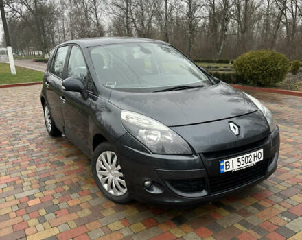 Сірий Рено Сценік, об'ємом двигуна 1.5 л та пробігом 263 тис. км за 6900 $, фото 1 на Automoto.ua