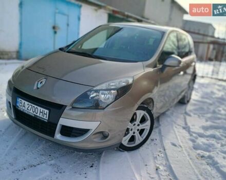 Сірий Рено Сценік, об'ємом двигуна 1.5 л та пробігом 283 тис. км за 7500 $, фото 1 на Automoto.ua