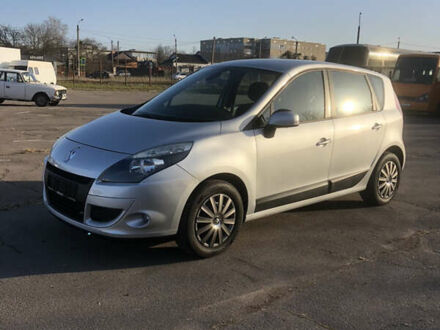 Серый Рено Сценик, объемом двигателя 1.4 л и пробегом 216 тыс. км за 5999 $, фото 1 на Automoto.ua