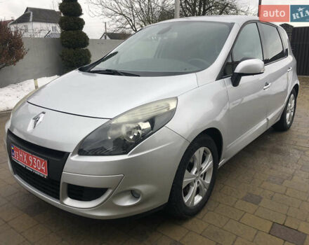 Серый Рено Сценик, объемом двигателя 1.6 л и пробегом 125 тыс. км за 6800 $, фото 1 на Automoto.ua