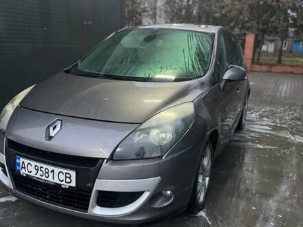 Серый Рено Сценик, объемом двигателя 1.87 л и пробегом 215 тыс. км за 6000 $, фото 1 на Automoto.ua