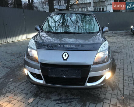Серый Рено Сценик, объемом двигателя 1.9 л и пробегом 265 тыс. км за 5699 $, фото 1 на Automoto.ua